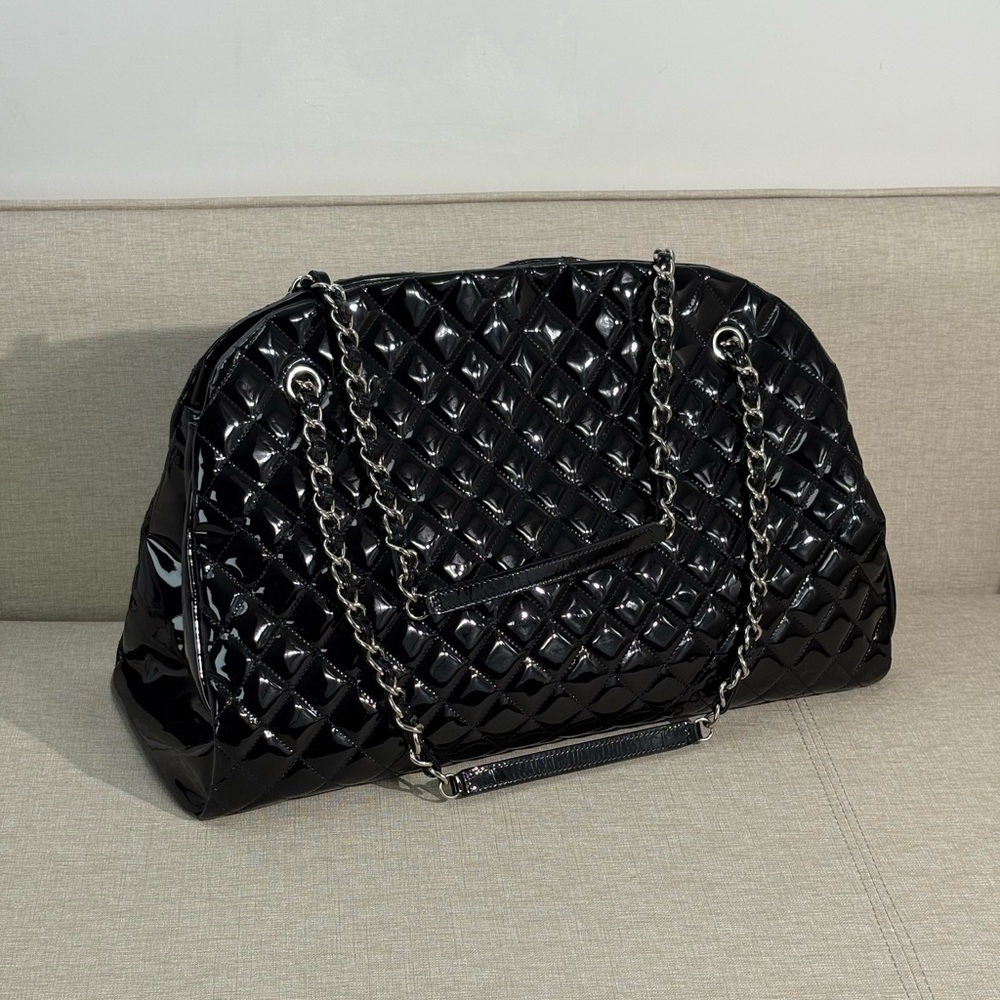 CHANEL Black Patent Leather Shoulder Tote SHW XL - Picture 5 of 16